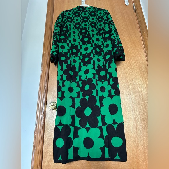 FARM Rio Green Lovedaisy Floral Knit Dress - Picture 5 of 7